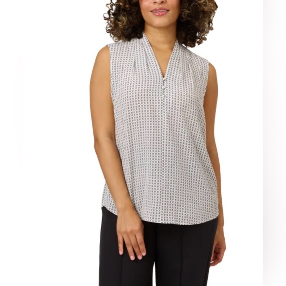 Adrianna Papell Women's Sleeveless Top